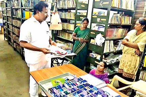 Tambaram MLA SR Raja at the library