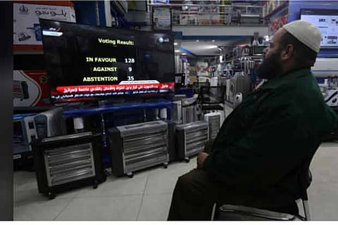 A man in palestine watches the UN vote against US Jerusalem decision.(Photo: Reuters)