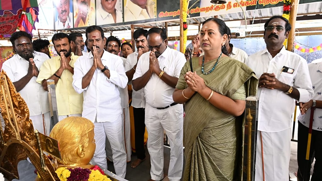 Premalatha denies NDA overtures, praises DMK govt