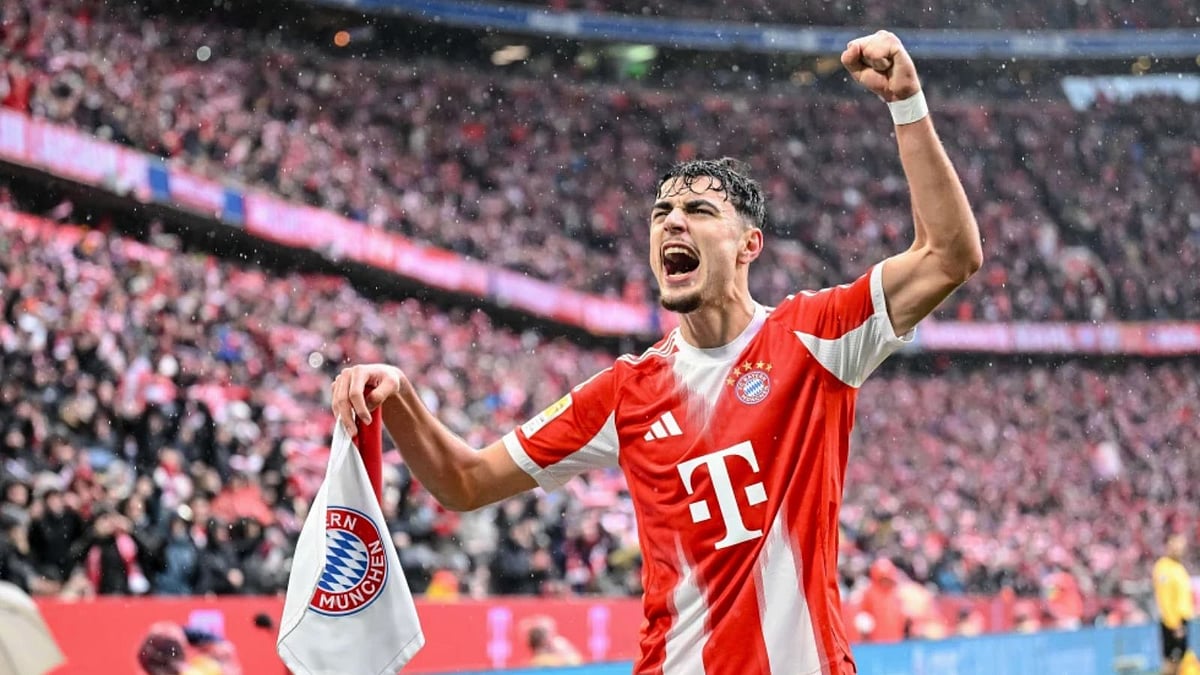 Bayern Munich clinches another Bundesliga title with 4-2 win over Stuttgart