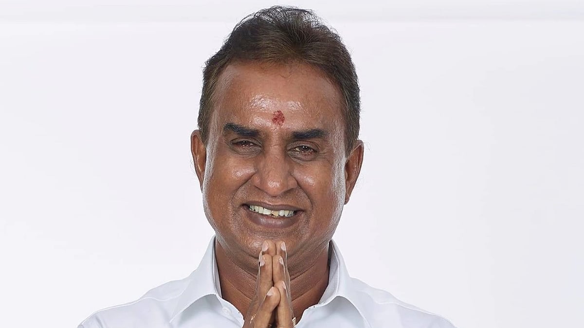 Velumani's parallel founding day event blunts Edappadi's unity call