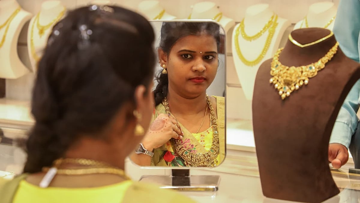 Chennai: Gold prices remain unchanged on October 29; check how much it ...