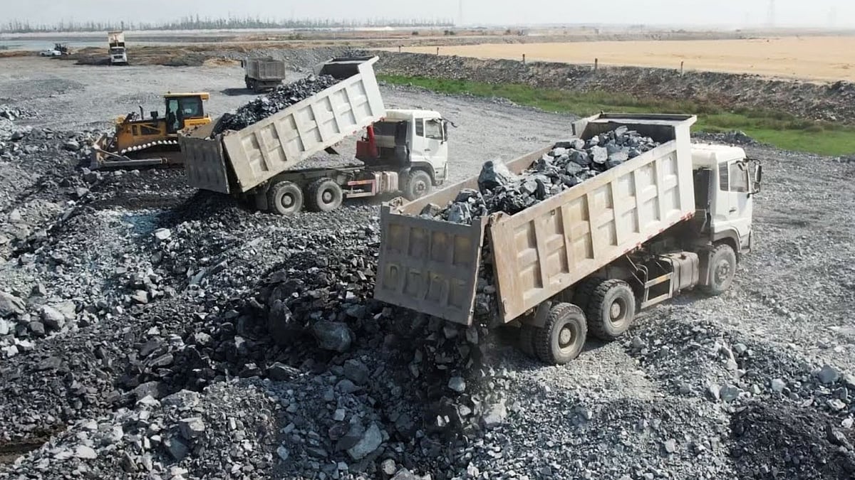 TN govt extends 3-month ban on interstate construction mineral