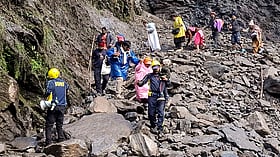 Over 6,500 pilgrims rescued near Kedarnath after landslide