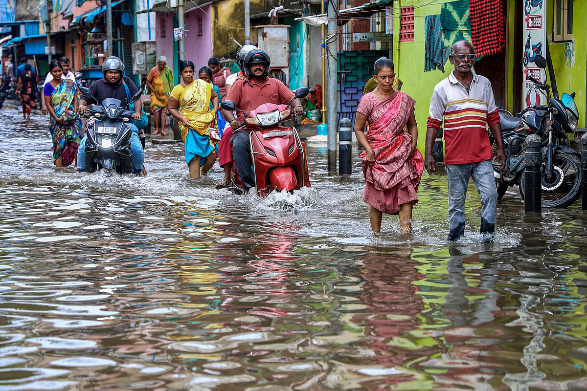 Extremely heavy rainfall forecast for Chennai; red alert issued