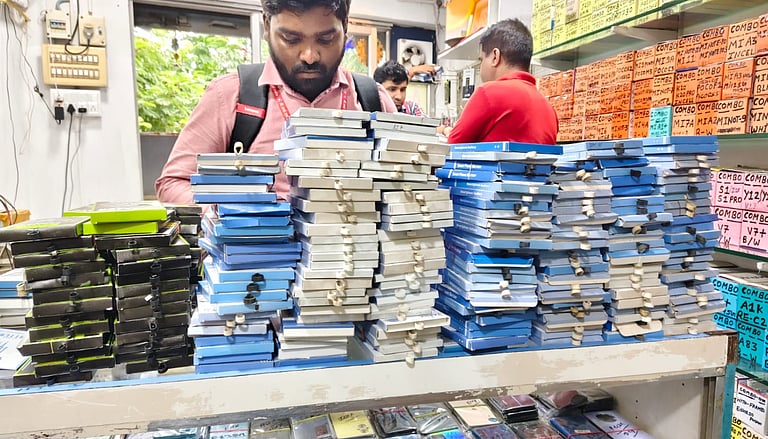 BIS seizes 300 lithium-ion batteries with unauthorised markings in ...