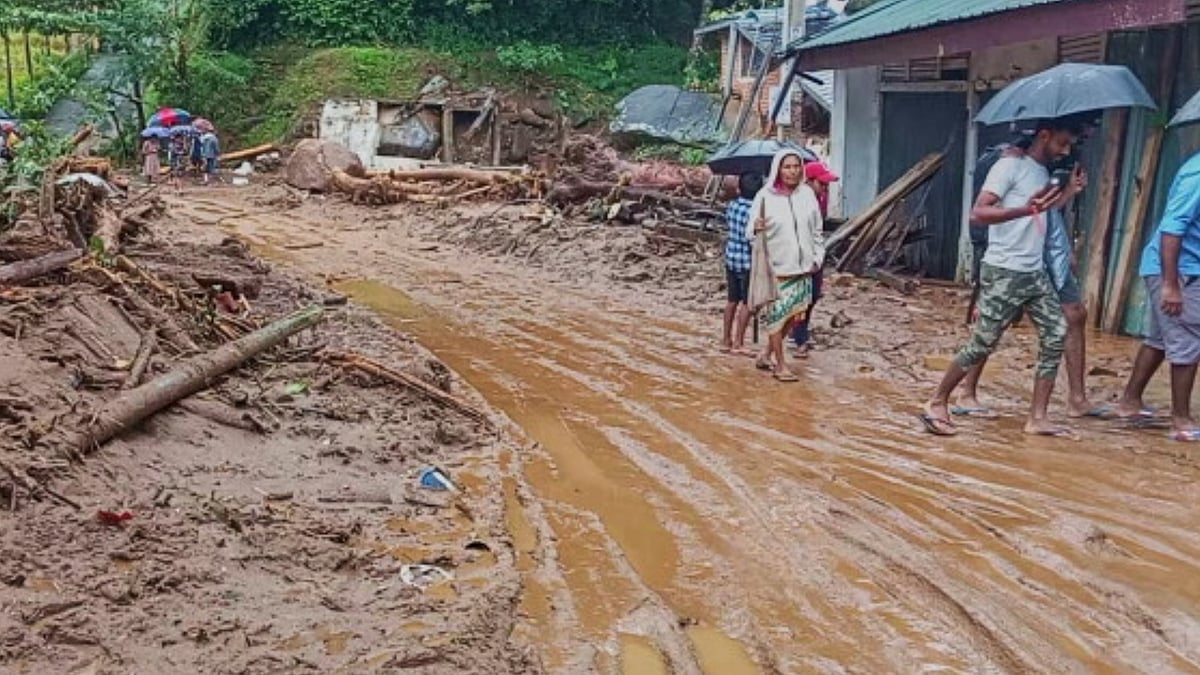 Heavy rains flood over 100 houses at TN Sri Lankan refugee camp