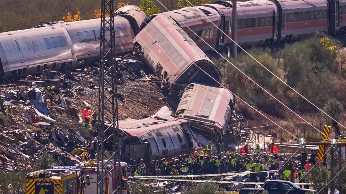 Spain reckons with 2nd deadly train crash of the year ahead of national ...