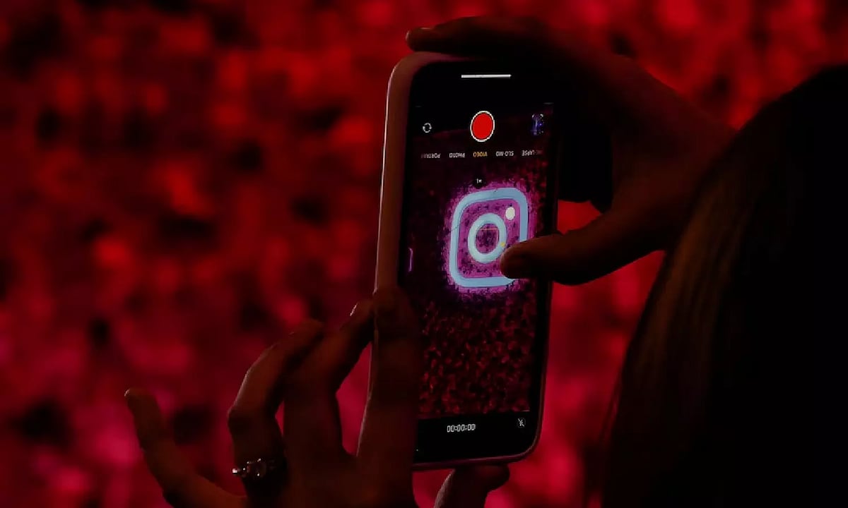 Meta's Instagram back online for most users after outage, Downdetector ...