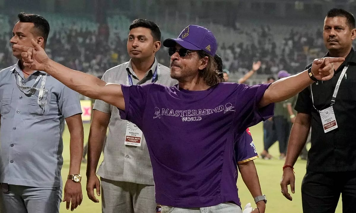 Sunil Narine is KKR's 'Superman', Russell a 'fashionista': Shah Rukh