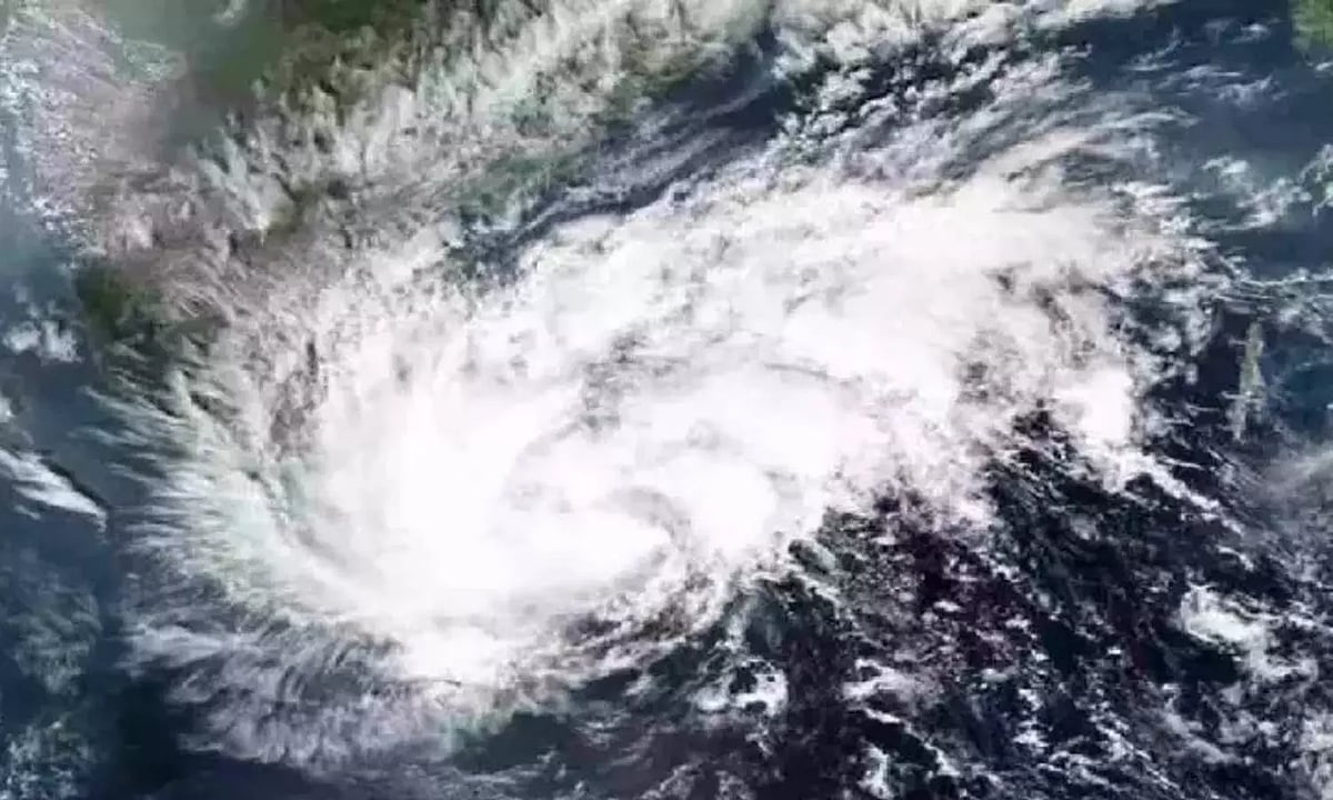 Cyclone Remal to make landfall in West Bengal, Bangladesh on Sunday ...