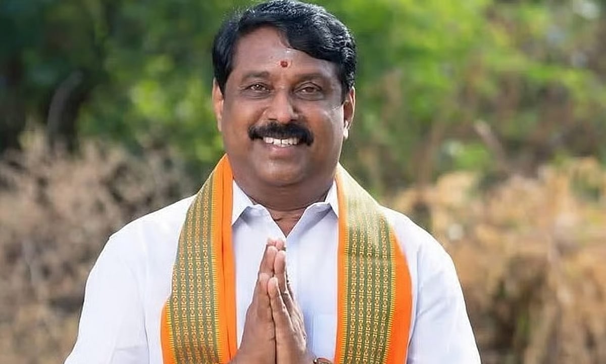 Nainar credits Modi for 7 major projects to TN