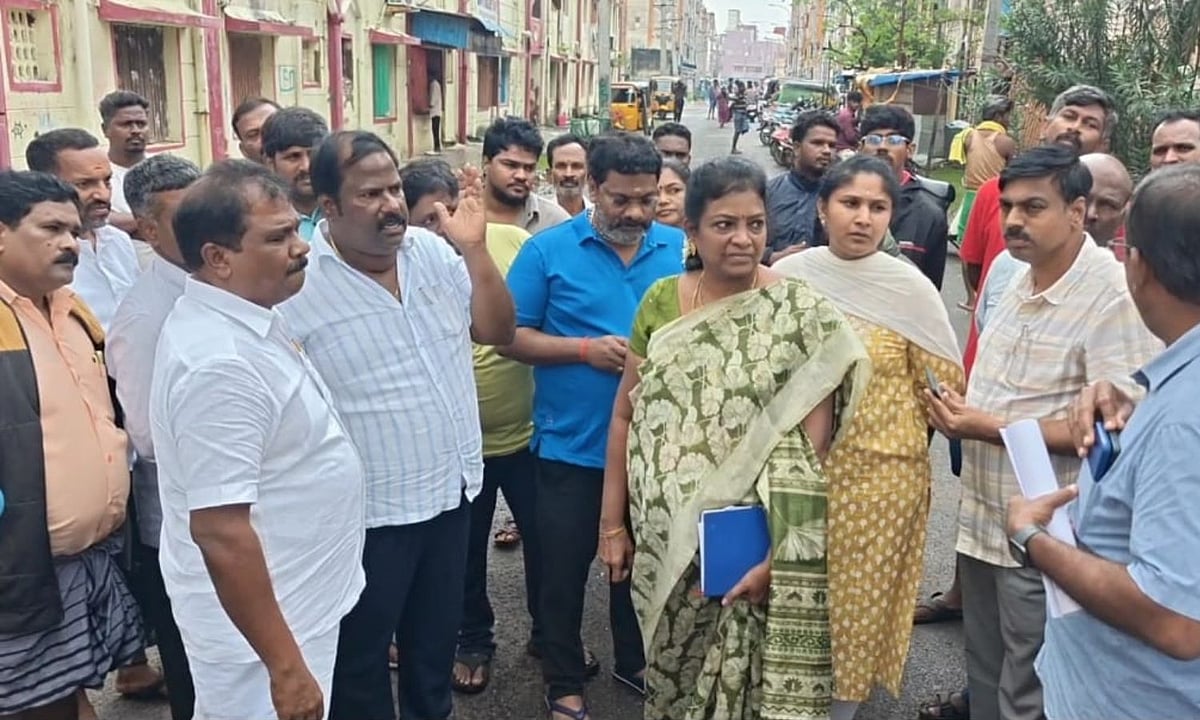 Enraged residents surround MLA over post-cyclone crisis in Perumbakkam ...