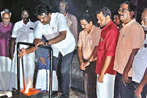 No more fee collection at Thanjai crematoria, announces Mayor