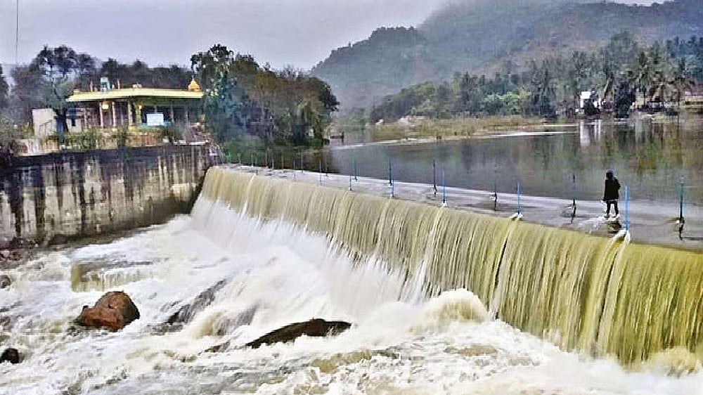 Flood alert in Ranipet after water released from dam