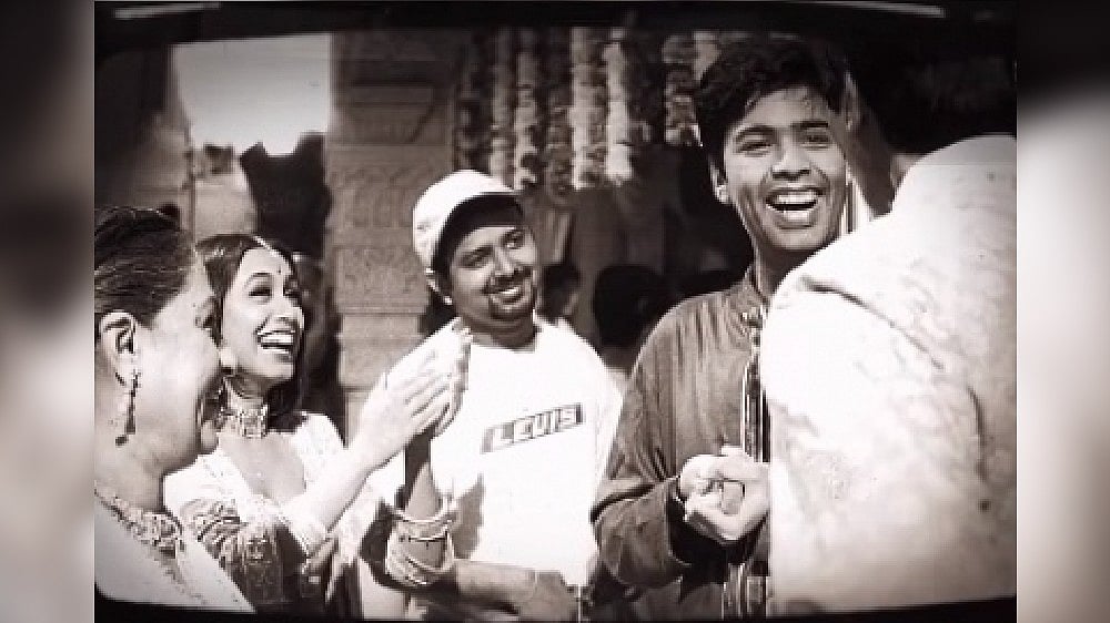 KJo celebrates 21 years of 'K3G', says he still soaks in love