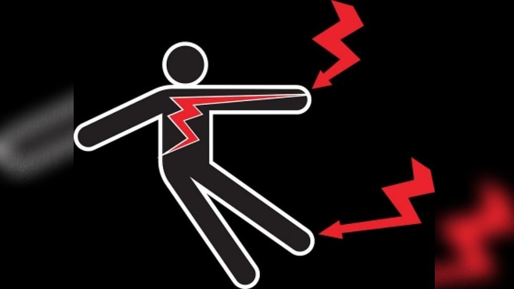 Father-son duo on bike electrocuted near Mamallapuram