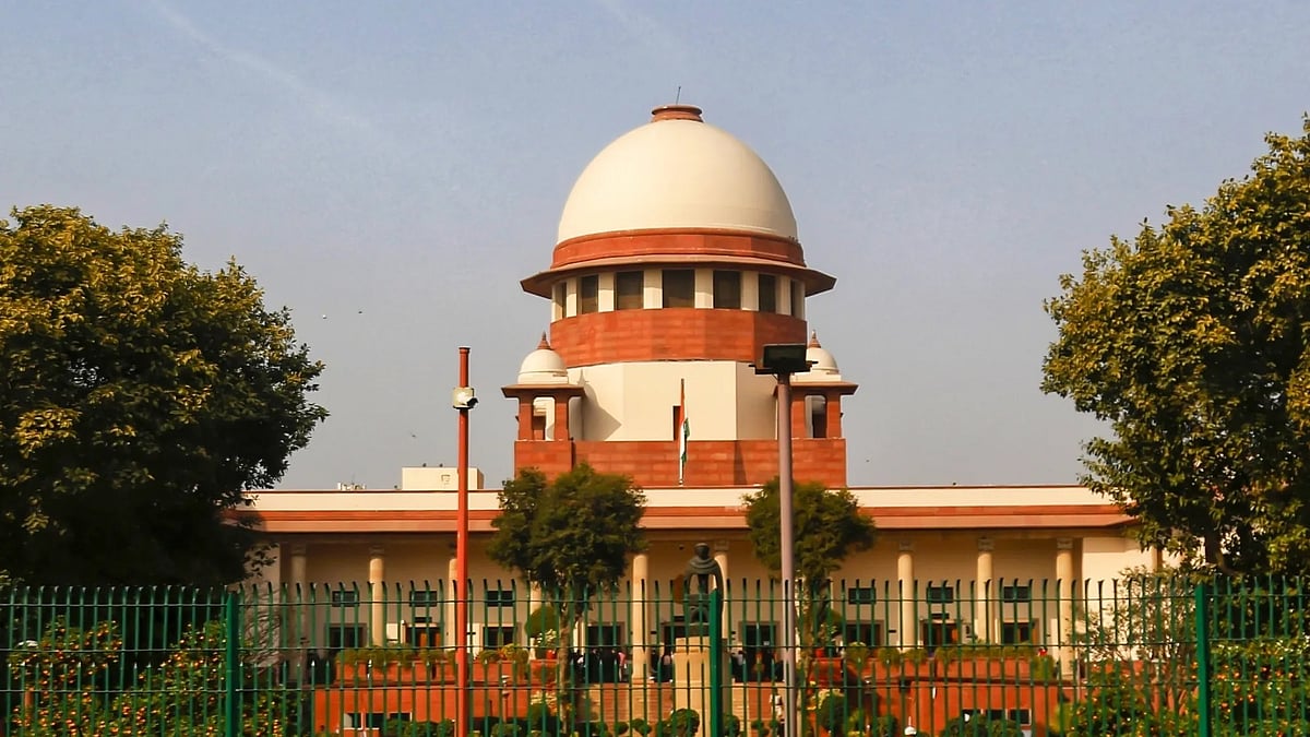 Filing incomplete charge sheet would scuttle chances of default bail: SC