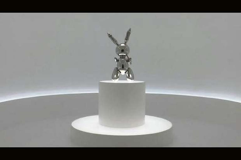 91 million dollar 'Rabbit' sculpture sets new auction record