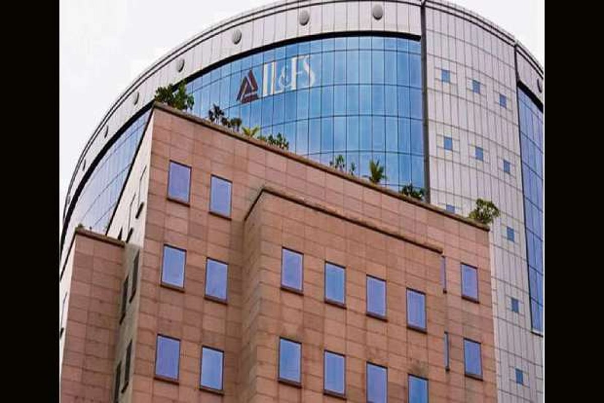 M Il&fs IL and FS Financial Services defaults on payments as low as Rs 4 lakh