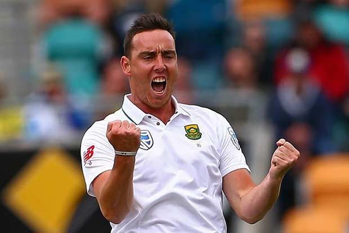 Kyle Rabot Kyle Abbott extends stay at Hampshire till 2022