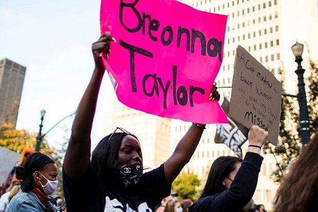 Louisville police officer who shot Breonna Taylor told he will be fired