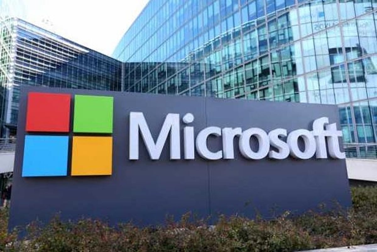 Microsoft Target Microsoft targets Amazon with proposed solution for satellites