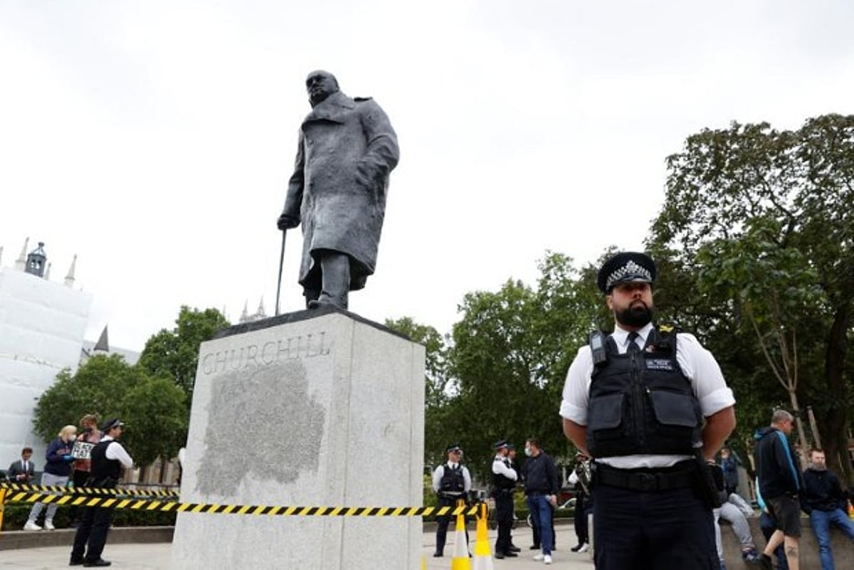 Controversial Monuments England UK sets out new laws to protect historic statues, monuments