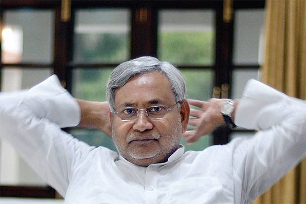 Not in race for PM's post, Grand Alliance intact: Nitish Kumar