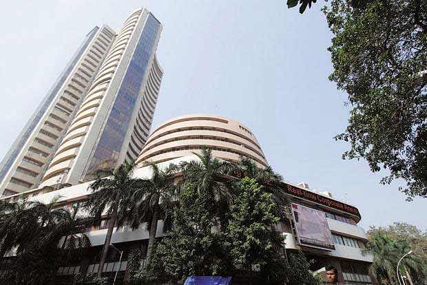 Key Indian equity indices open at fresh highs