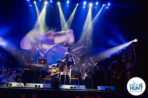 They love to rock and roll