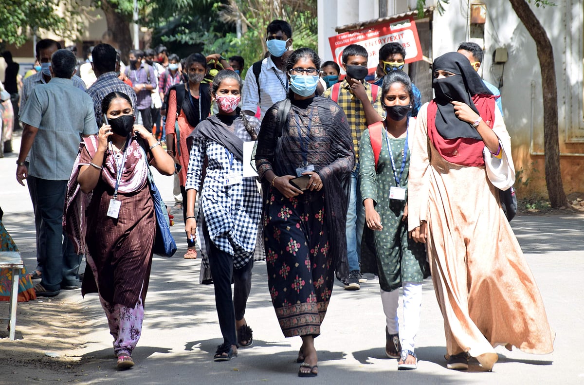 Telangana gov't sanctions 14,565 engineering seats in new courses