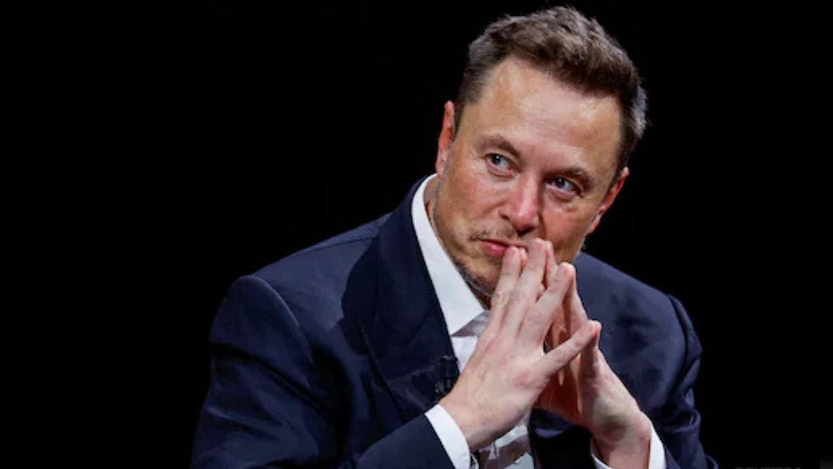 https://media.assettype.com/eisamay%2F2025-12-01%2F4x6wuy9f%2FElon-Musk?ar=40%3A21&auto=format%2Ccompress&enlarge=true&mode=crop&ogImage=true&overlay=false&overlay_position=bottom&overlay_width=100&w=1200