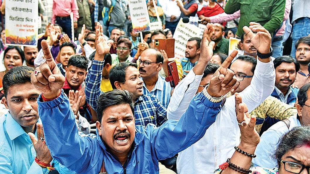 BLO-দের চাপ হলে বাড়তি কর্মী দিক রাজ্য, সুপ্রিম নির্দেশ