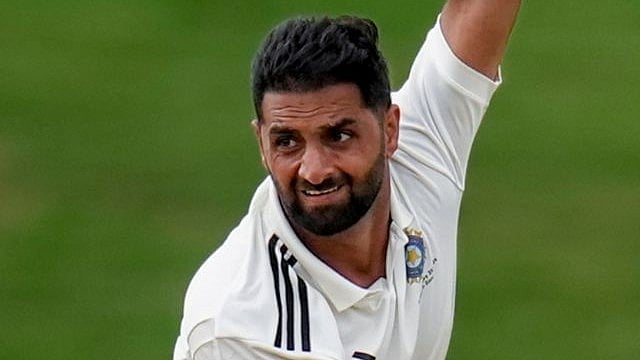 Auqib Nabi: ৩০ লাখের প্লেয়ার ৮.৪০ কোটিতে, ঘরোয়া ক্রিকেটের পর নিলামের মঞ্চেও চমক জম্মুর পেসারের