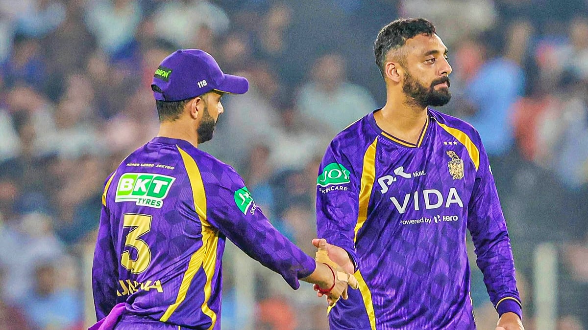 বিধ্বস্ত কেকেআরে কি আসছে বড় রদবদল! বিধ্বস্ত কেকেআরে কি আসছে বড় রদবদল!