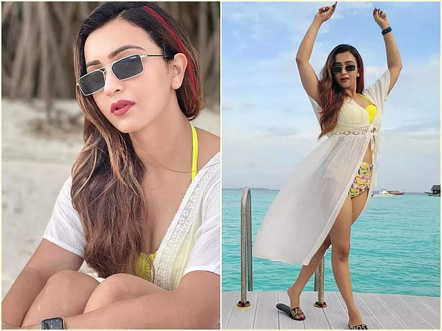 তিনটি বিকিনি লুকের মধ্য়ে এই লুকটি সবথেকে সুন্দর বলা যেতে পারে। সত্য়িই কী দারুণ লাগছে তাঁকে। প্রত্যেক লুকেই কৌশানির হটনেস চোখে পড়ার মতো।