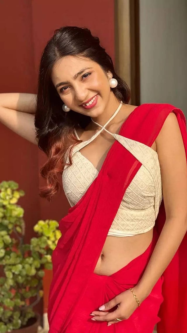 Davolash xonasida ayollarga qarash