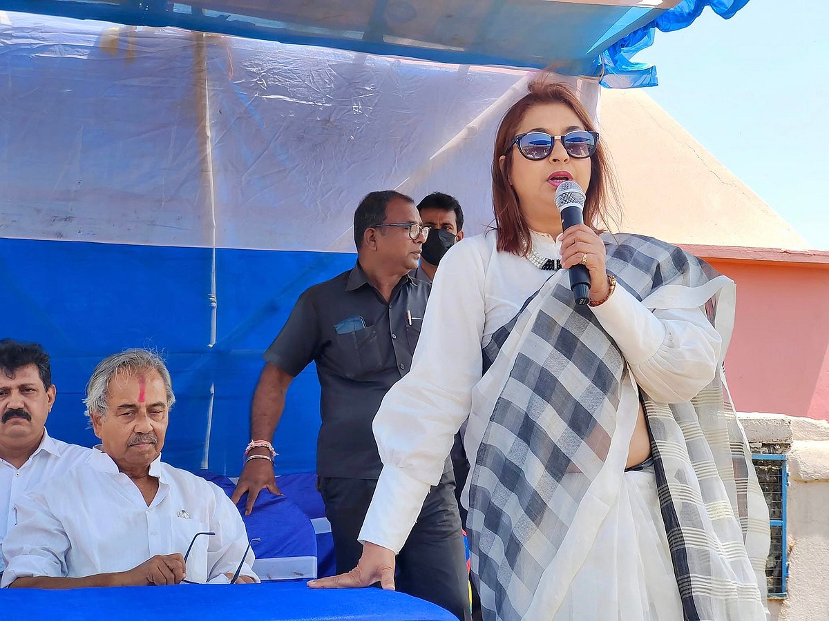 Mashhur Semenovich sahnada tangada