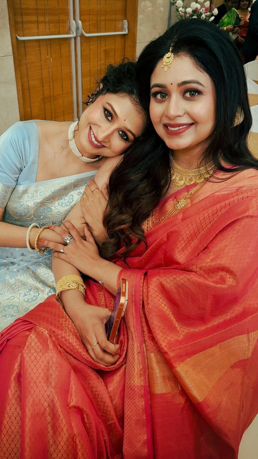 Ritabhari Chakraborty memory with sister