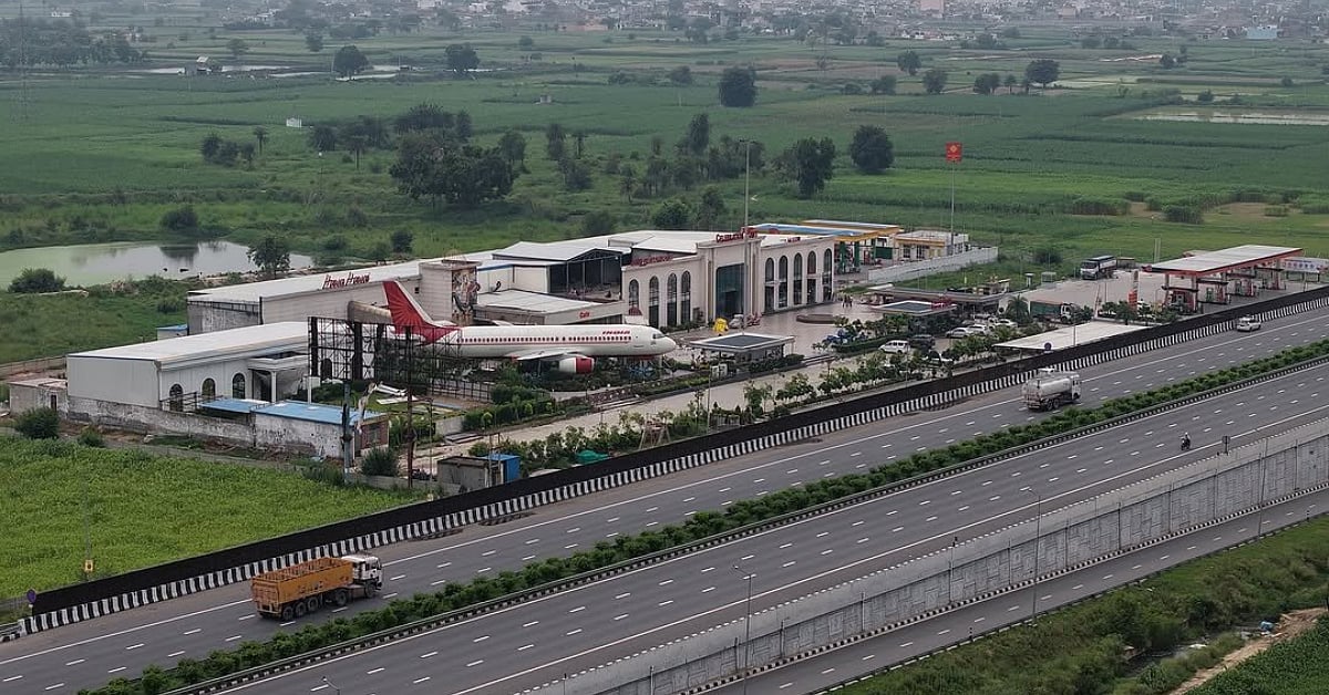Delhi Meerut Expressway
