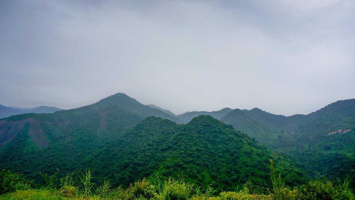 turbulent weather condition