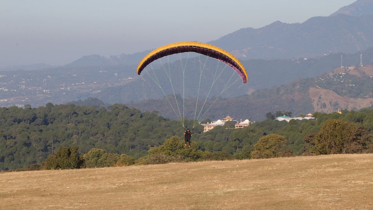 bir biling paragliding