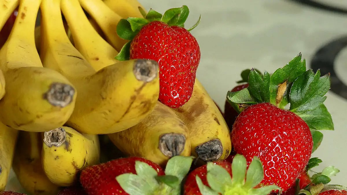 Banana Strawberry
