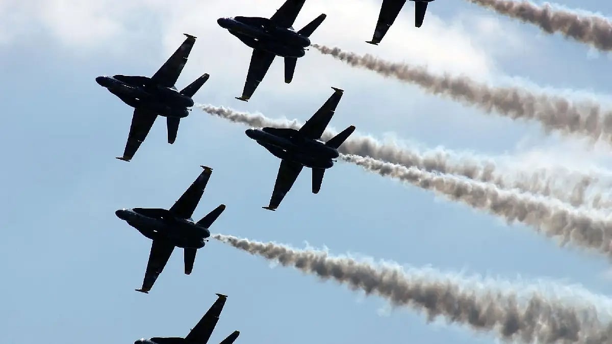 many aircraft in sky 