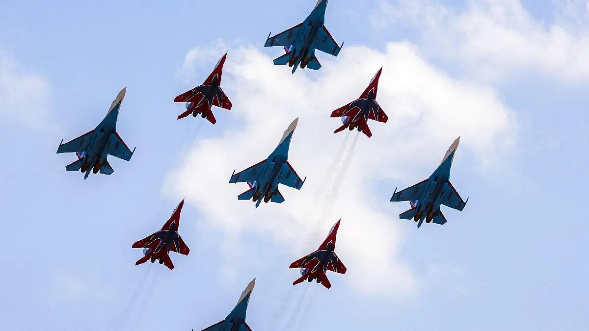 many aircraft in sky 