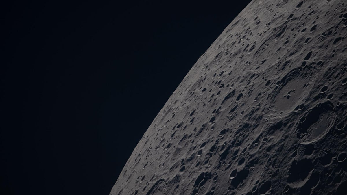 Artemis II crew captured moon's crater images