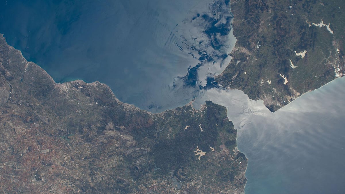 picture of Gibraltar strait from Orion