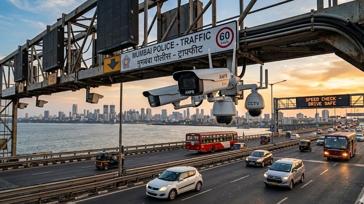 Road cameras monitor Mumbai Bandra-Worli Sea Link