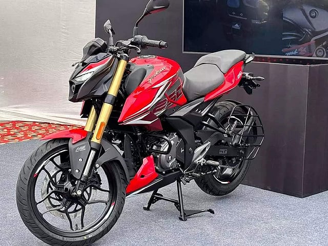 Jinsiy aloqadan keyin suyaklar xiralashadi Yetuk rus ayollari bilan uchlik jinsiy aloqa